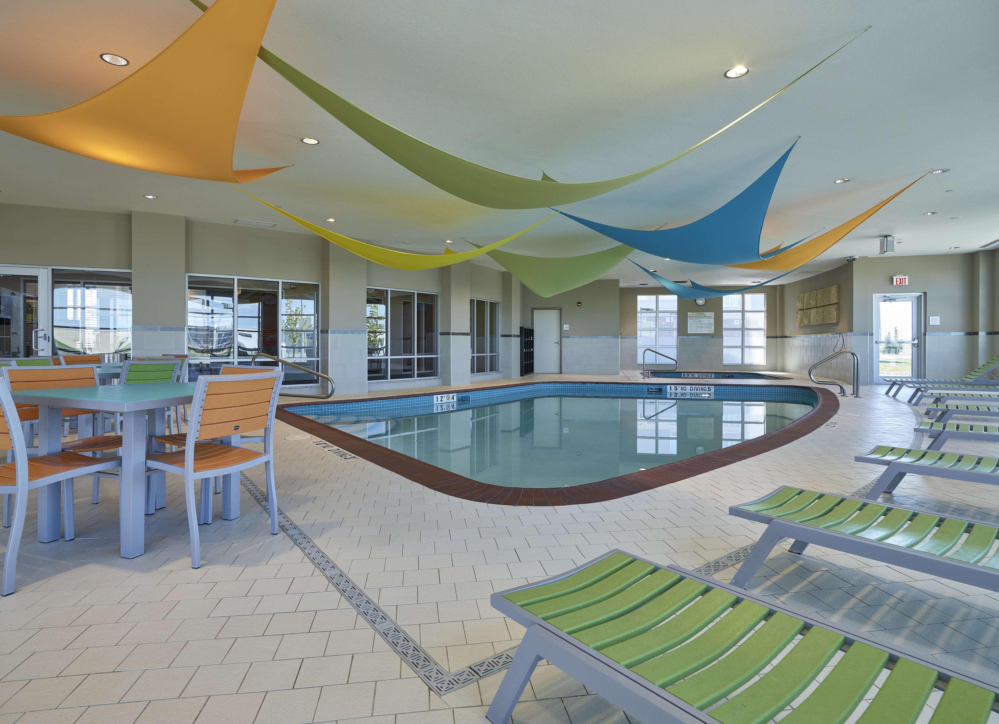 Homewood Suites Calgary Airport YYC Exterior foto