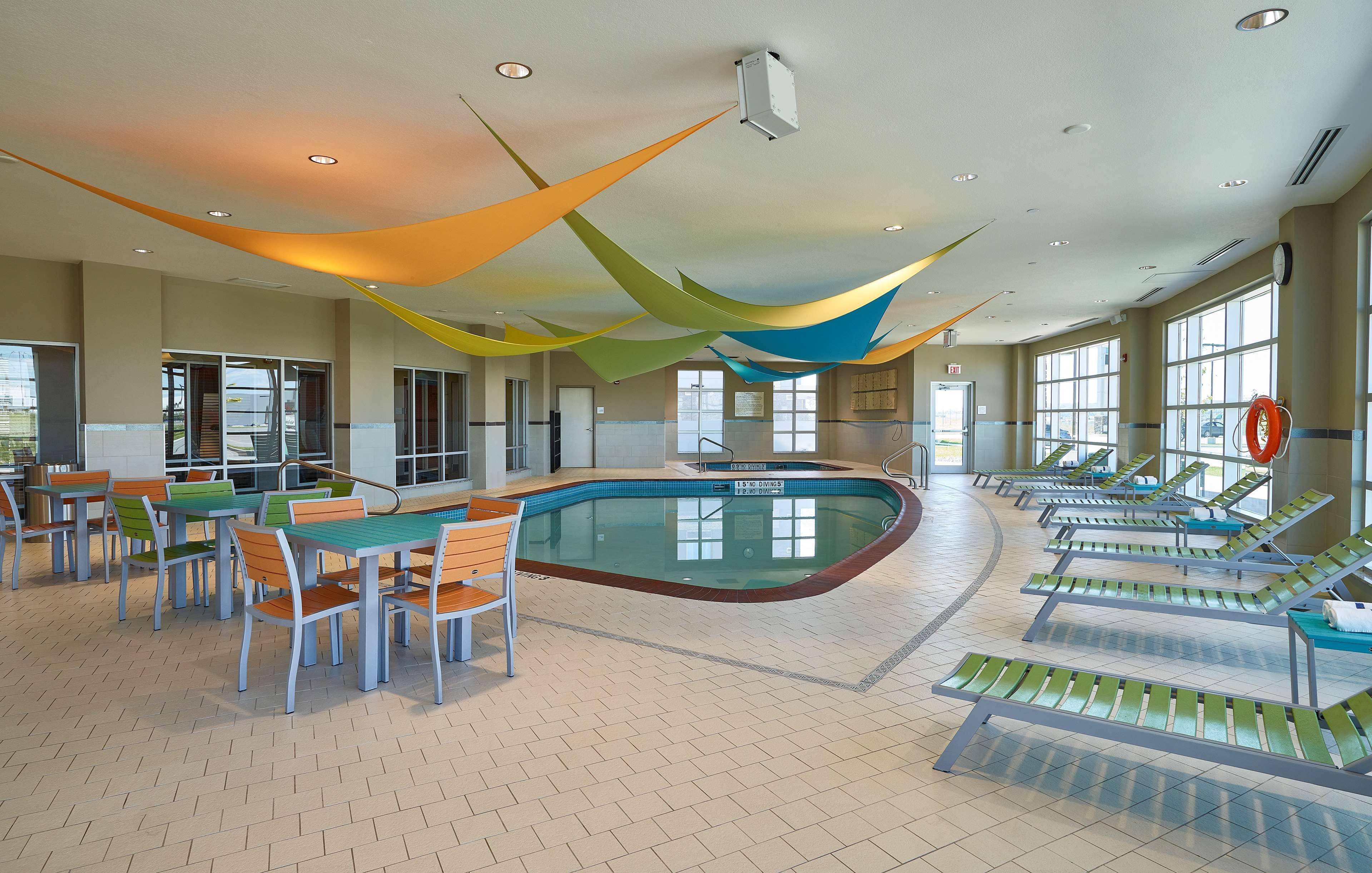 Homewood Suites Calgary Airport YYC Exterior foto