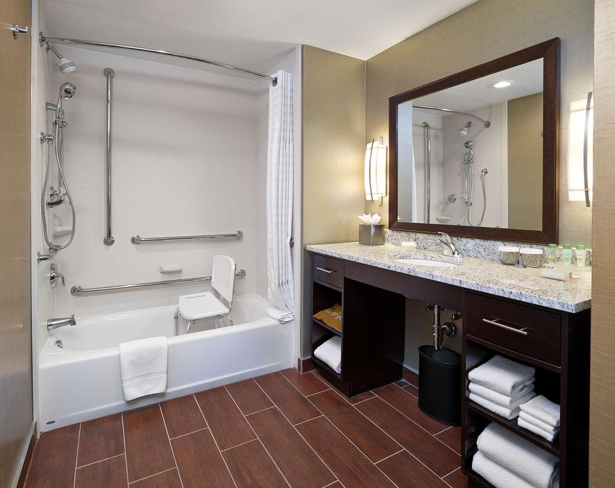 Homewood Suites Calgary Airport YYC Exterior foto